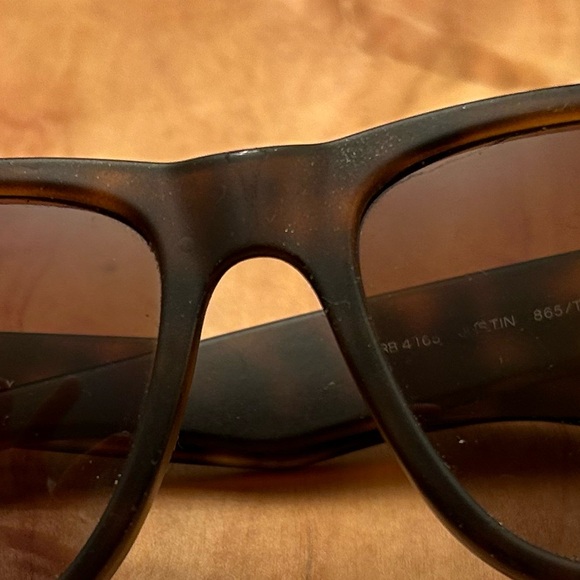 Ray Ban - Picture 3 of 5